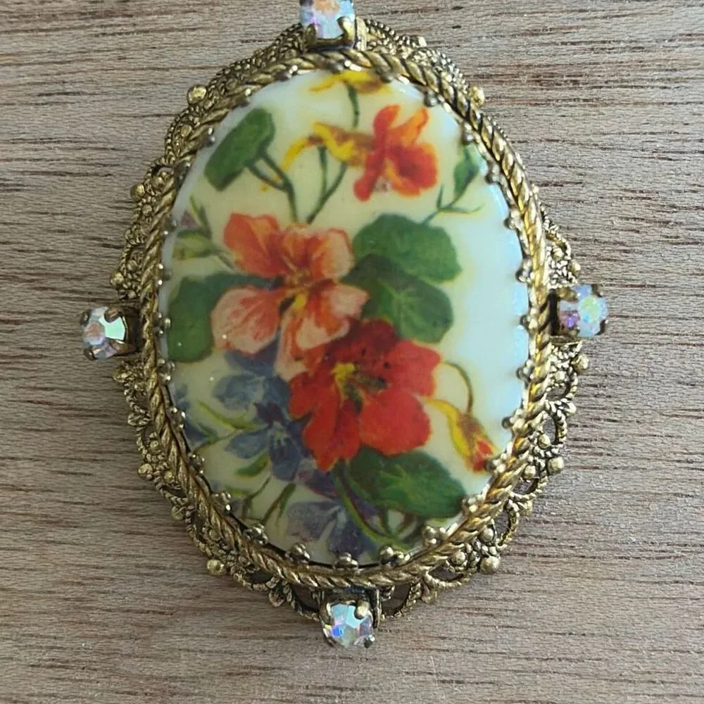 Vintage stunning mid